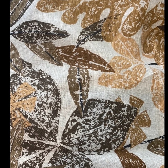 Leaf Patterned Barkcloth Vintage Fabric in Brown and Cream - Picture 1 of 2